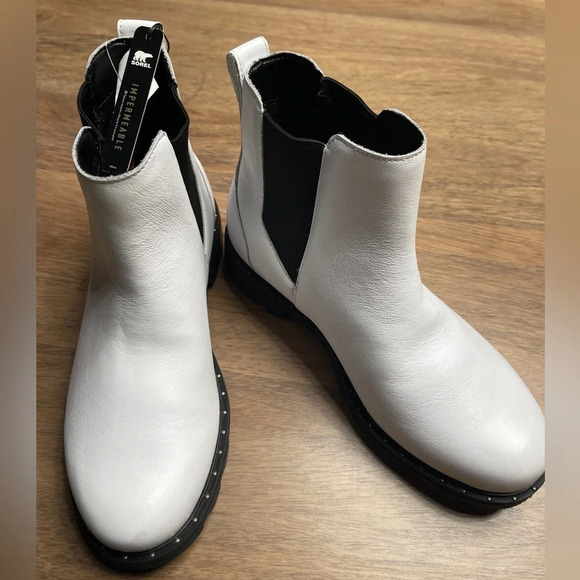 New Sorel Women's Lennox Chelsea Rain Boot - Picture 3 of 5